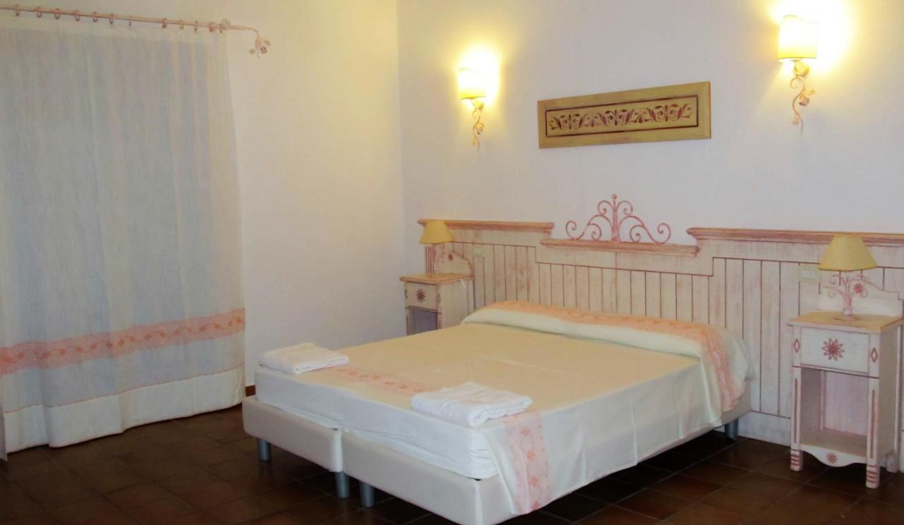 טאולאדה Sosventos Village Hotel מראה חיצוני תמונה