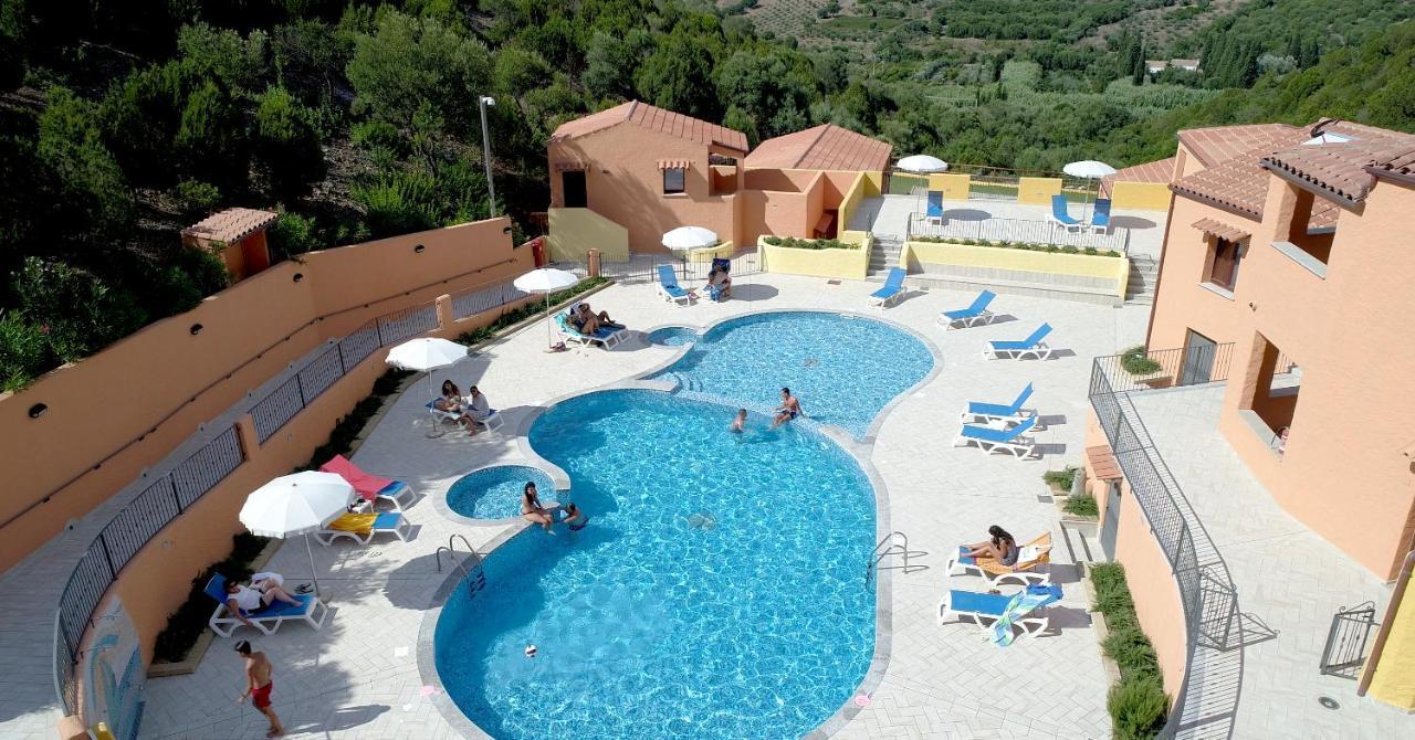 טאולאדה Sosventos Village Hotel מראה חיצוני תמונה